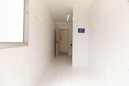 Apartamento à venda com 62m², 3 quartos e 2 vagas Apartamento à venda com 62m², 3 quartos e 2 vagasÁrea de Serviço