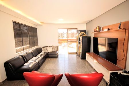 Sala 2 de apartamento à venda com 4 quartos, 315m² em Santo Antônio, Belo Horizonte