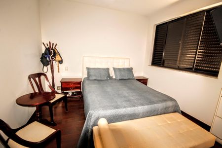 Apartamento à venda com 315m², 4 quartos e 4 vagasSuíte