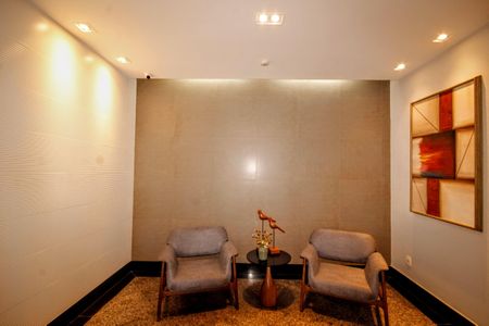 Apartamento à venda com 315m², 4 quartos e 4 vagasHall social