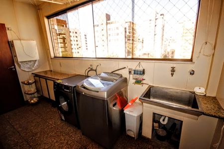 Apartamento à venda com 315m², 4 quartos e 4 vagasÁrea de Serviço