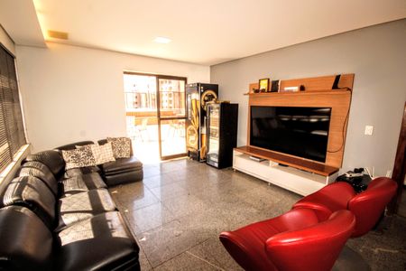 Apartamento à venda com 315m², 4 quartos e 4 vagasSala 2