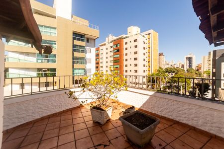 Apartamento à venda com 200m², 4 quartos e 1 vagaTerraço