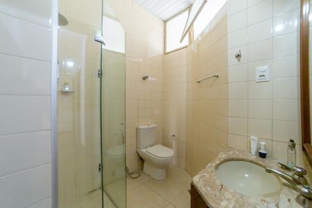 Apartamento à venda com 200m², 4 quartos e 1 vagaBanheiro Social