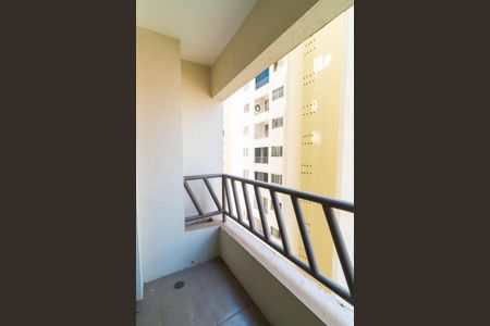 Apartamento à venda com 64m², 2 quartos e 1 vagaSacada da Sala