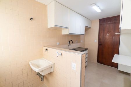Apartamento à venda com 64m², 2 quartos e 1 vagaCozinha e Área de Serviço