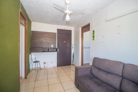 Sala de apartamento à venda com 2 quartos, 51m² em Vila Nova, Porto Alegre