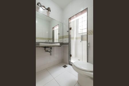 Apartamento à venda com 128m², 3 quartos e 2 vagasBanheiro