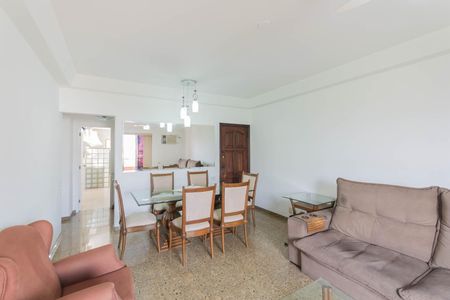 Apartamento à venda com 128m², 3 quartos e 2 vagasSala