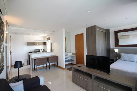 Studio de kitnet/studio para alugar com 1 quarto, 38m² em Jacarepaguá, Rio de Janeiro