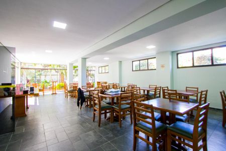 Apartamento à venda com 75m², 2 quartos e 2 vagas Apartamento à venda com 75m², 2 quartos e 2 vagasÁrea comum - Salão de festas