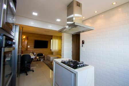 Apartamento à venda com 75m², 2 quartos e 2 vagas Apartamento à venda com 75m², 2 quartos e 2 vagasCozinha