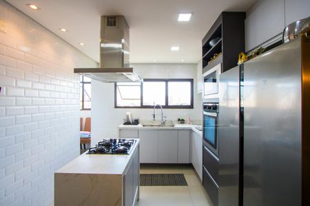 Apartamento à venda com 75m², 2 quartos e 2 vagas Apartamento à venda com 75m², 2 quartos e 2 vagasCozinha