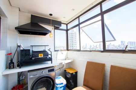 Apartamento à venda com 75m², 2 quartos e 2 vagas Apartamento à venda com 75m², 2 quartos e 2 vagasÁrea de Serviço
