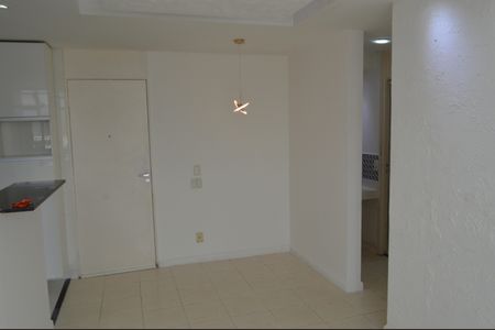 Apartamento para alugar com 50m², 2 quartos e 1 vagaSala