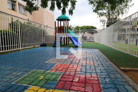 Apartamento para alugar com 50m², 2 quartos e 1 vagaÁrea comum - Playground