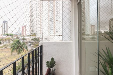 Varanda de apartamento à venda com 2 quartos, 64m² em Tatuapé, São Paulo