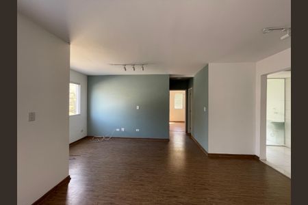 Sala de apartamento para alugar com 2 quartos, 70m² em Jardim Sabiá, Cotia