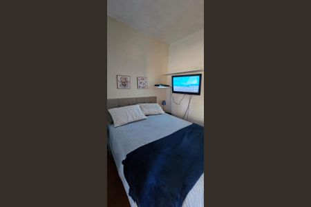 Casa à venda com 88m², 2 quartos e 1 vagaQuarto