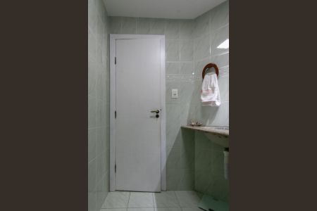 Apartamento à venda com 135m², 3 quartos e 1 vaga Apartamento à venda com 135m², 3 quartos e 1 vagaBanheiro Social