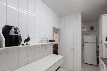 Apartamento à venda com 135m², 3 quartos e 1 vaga Apartamento à venda com 135m², 3 quartos e 1 vagaCozinha