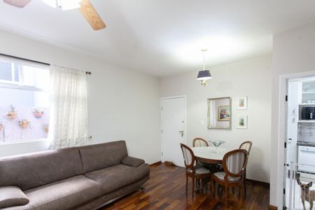 Apartamento à venda com 135m², 3 quartos e 1 vaga Apartamento à venda com 135m², 3 quartos e 1 vagaSala