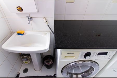 Apartamento à venda com 92m², 2 quartos e 2 vagas Apartamento à venda com 92m², 2 quartos e 2 vagasÁrea de Serviço