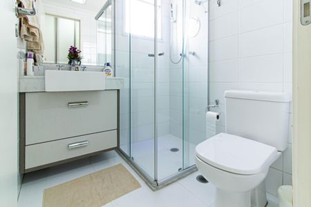 Apartamento à venda com 92m², 2 quartos e 2 vagas Apartamento à venda com 92m², 2 quartos e 2 vagasBanheiro da Suíte 3