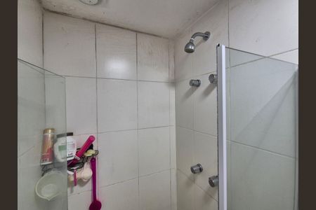 Apartamento à venda com 82m², 2 quartos e 1 vaga Apartamento à venda com 82m², 2 quartos e 1 vagaBanheiro da Suíte 2