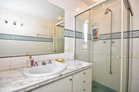 Apartamento à venda com 178m², 3 quartos e 2 vagasBanheiro
