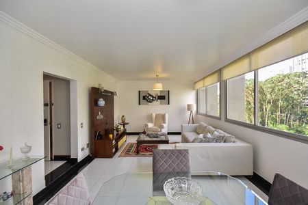 Apartamento à venda com 178m², 3 quartos e 2 vagasSala