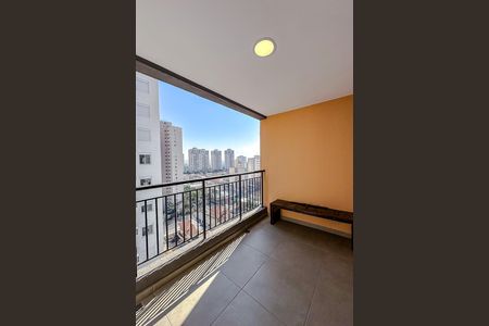Studio para alugar com 27m², 1 quarto e sem vaga Studio para alugar com 27m², 1 quarto e sem vagaVaranda