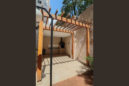 Apartamento para alugar com 35m², 2 quartos e sem vagaÁrea comum - Churrasqueira