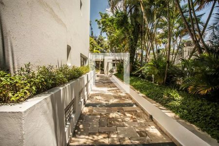 Apartamento para alugar com 127m², 3 quartos e 3 vagas Apartamento para alugar com 127m², 3 quartos e 3 vagasÁrea comum