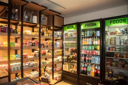 Studio para alugar com 25m², 1 quarto e sem vagaÁrea comum - Loja de conveniência