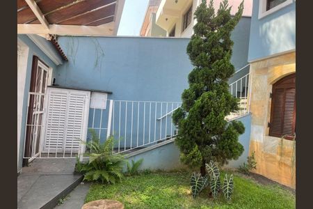 Casa à venda com 325m², 3 quartos e 8 vagas