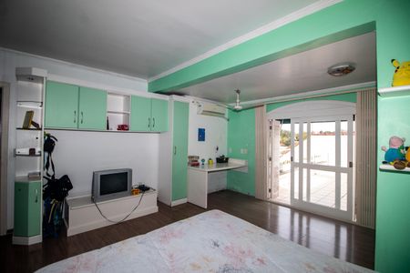 Casa à venda com 260m², 3 quartos e 3 vagas Casa à venda com 260m², 3 quartos e 3 vagasQuarto