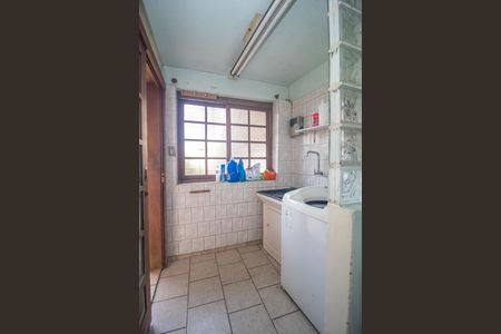 Casa à venda com 260m², 3 quartos e 3 vagas Casa à venda com 260m², 3 quartos e 3 vagasÁrea de Serviço