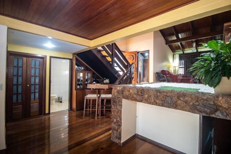 Casa à venda com 260m², 3 quartos e 3 vagas Casa à venda com 260m², 3 quartos e 3 vagasSala 2