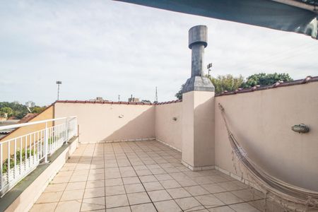 Casa à venda com 260m², 3 quartos e 3 vagas Casa à venda com 260m², 3 quartos e 3 vagasvaranda 2