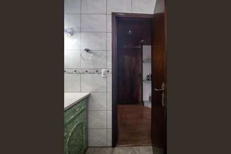 Casa à venda com 260m², 3 quartos e 3 vagas Casa à venda com 260m², 3 quartos e 3 vagasBanheiro da Suíte