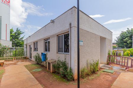 Apartamento à venda com 42m², 2 quartos e sem vagaÁrea comum - Salão de festas