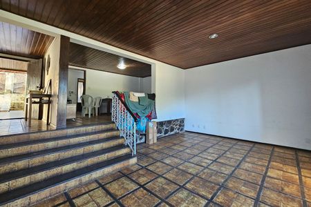 Sala de casa para alugar com 3 quartos, 292m² em Vale das Pedrinhas, Salvador