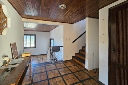 Casa para alugar com 292m², 3 quartos e 2 vagasSala