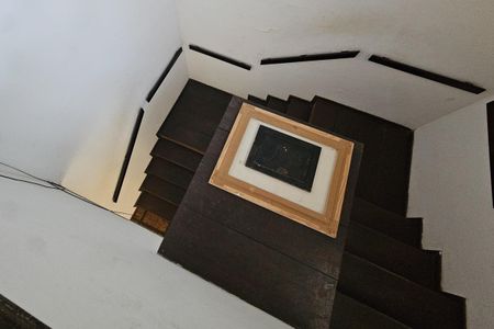 Casa para alugar com 292m², 3 quartos e 2 vagasEscada