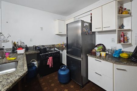 Casa para alugar com 292m², 3 quartos e 2 vagasCozinha