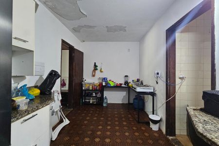Casa para alugar com 292m², 3 quartos e 2 vagasCozinha
