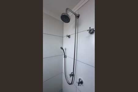 Apartamento à venda com 57m², 2 quartos e 2 vagasBanheiro da Suíte