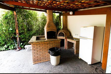 Apartamento à venda com 75m², 2 quartos e 1 vagaÁrea comum - Churrasqueira