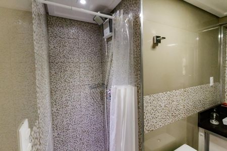 Apartamento à venda com 75m², 2 quartos e 1 vagaBanheiro Corredor